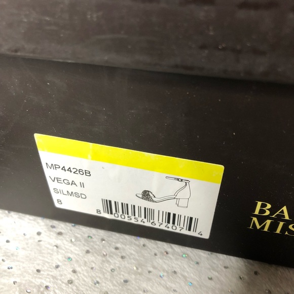 Badgley Mischka Vega Silver Leather Ankle Strap Embellished Block Heel NEW 8 - Picture 3 of 8